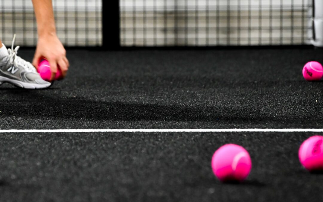 🎀 Octobre Rose chez Padel LOB à Pont-l’Évêque : le padel féminin à l’honneur pour la lutte contre le cancer du sein